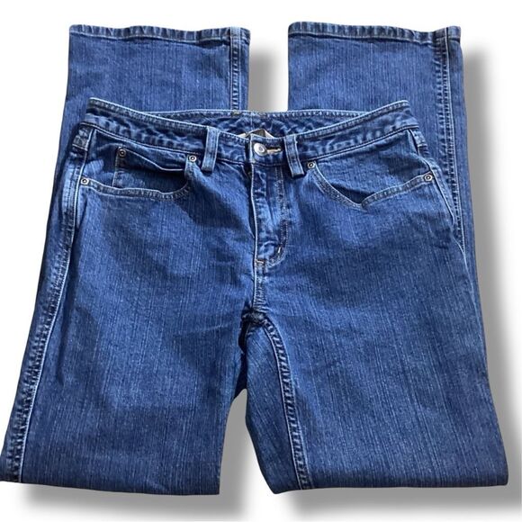 Duluth Trading Company Bootcut Jeans Size 4 x 29 - Picture 2 of 9